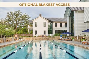 Guests can upgrade their stay to get access to Blake Street. Amenities include a full-service restaurant, craft cocktail bar, hot tub, sauna, cold plunge, swimming pool, and a top-tier fitness center. See listing description for details.
