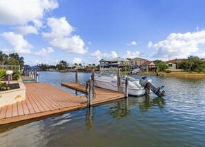 Private jetty