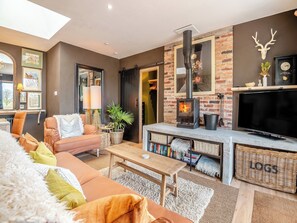 Living area | Little Barn, Great Cheverell