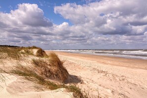 Tern Cottage (Holme-next-the-Sea): The glorious local beach