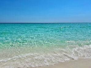 Inlet Beach within walking distance