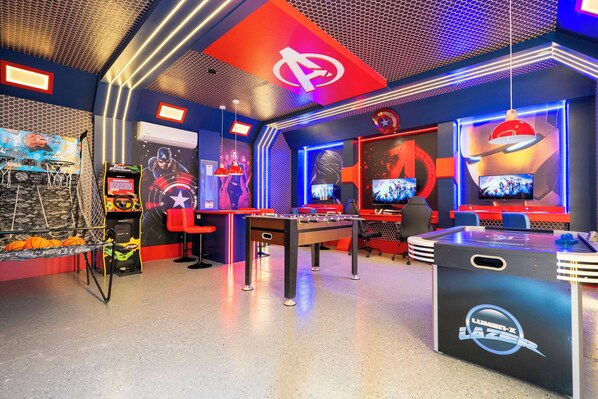 Spielezimmer