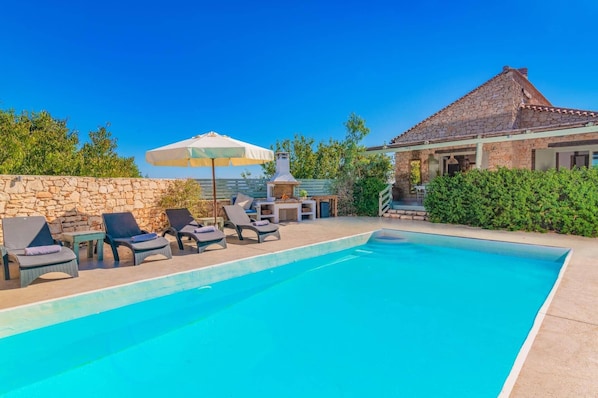 Villa Ilios image
