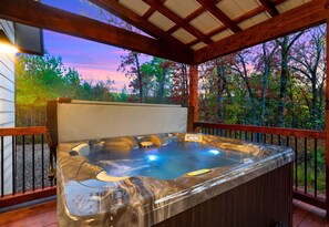 Bain à remous extérieur