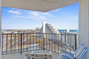 A stunning 2 Bedroom/ 1.5 Bath Condo in a Family Friendly Building with breathtaking Northern Views of the Beach and the Bay!