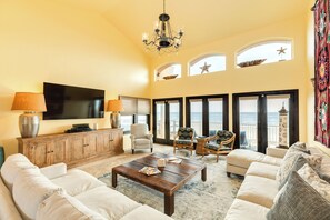 Wall of windows in the living area