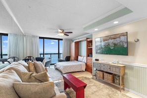 You will love this beautiful, open layout from the moment you walk in!