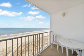 Slip out onto the Balcony where you can relax and take in the beauty of Mother Ocean.
