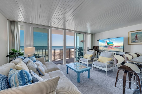 Welcome to Sea Gate 204!