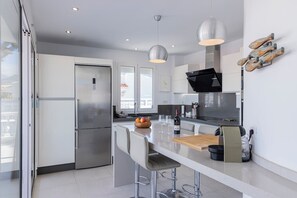 Spacious kitchen with island