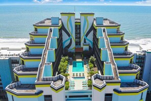 Hotel with central pool