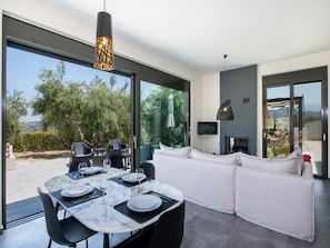Thrilling Crete Villa | Villa Imperial Haven | 5 Bedrooms | Spacious Furnished Sun Terrace | Private Pool with Panoramic Sea Views | Chania