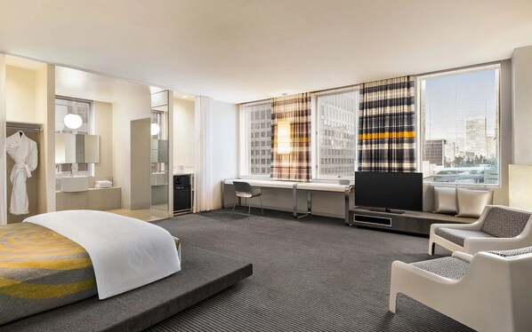 Unit with King size bed