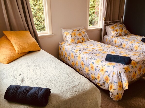 x3 Single Beds