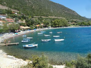 Skaloma beach 5min from the Estate