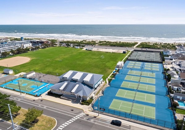 Sport court