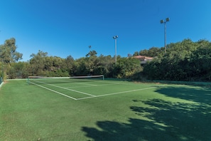 Tennis court