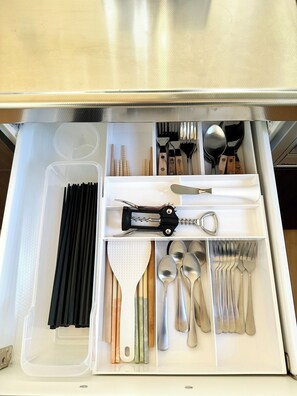 There are also multiple cooking utensils available.
