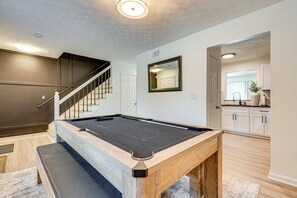 Dining Area | 3-in-1 Table | Dishware/Flatware Provided | 1st Floor