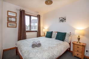 23 Redwood Bedroom1 1