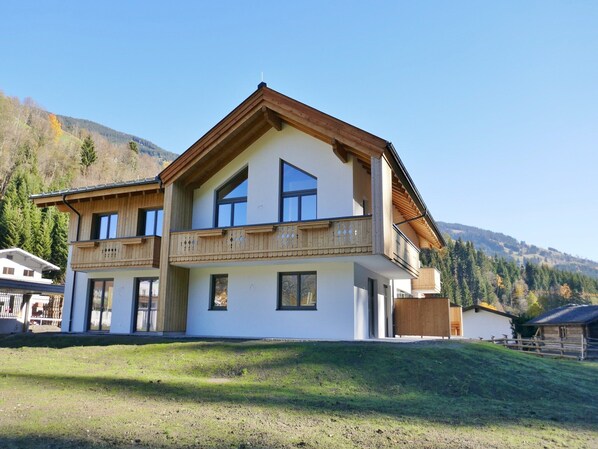 Holiday Home Exterior [summer]