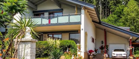 Feriebolig udendørs (sommer)