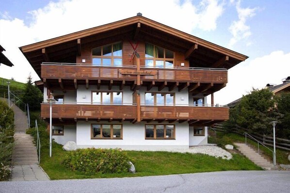 Holiday Home Exterior [summer]