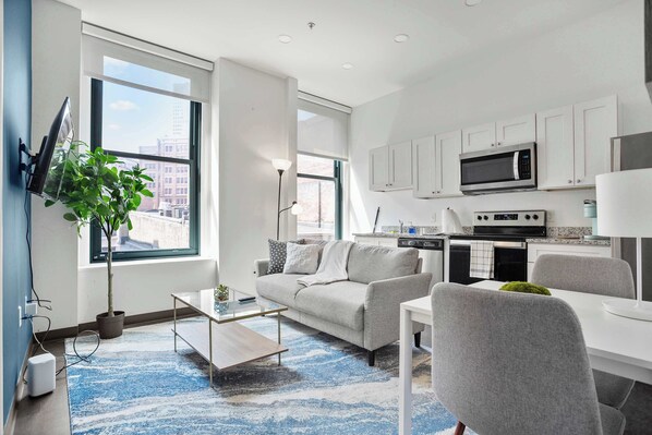 CozySuites | Stunning 1BR in Downtown Pitts. #19