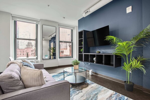 CozySuites | Stunning 1BR in Downtown Pitts. #28