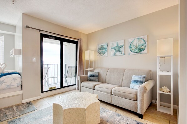 Studio with ocean view