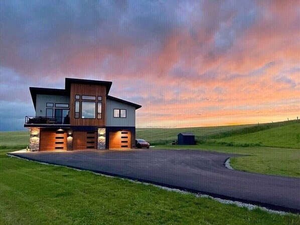 Beautiful home on 5 acres