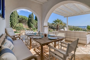 Outside Dining table