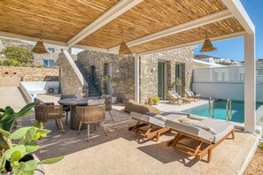 Pool area