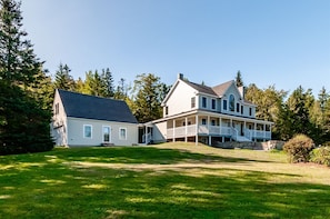 House from the front yard showing main house and proximity to guest house apartment