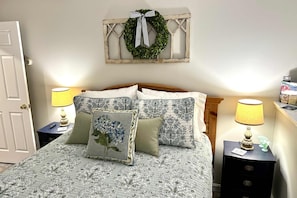 Hydrangea Room