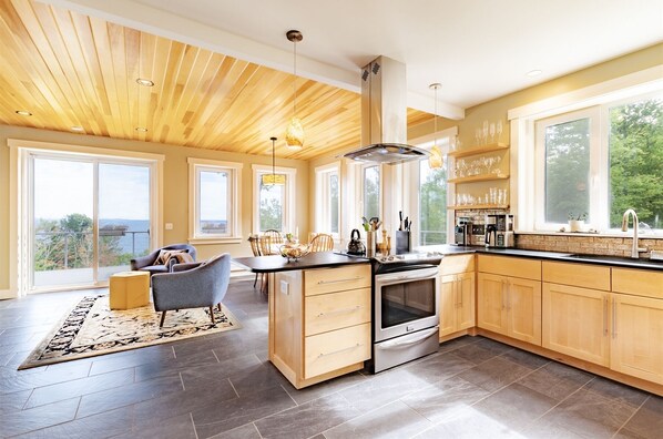 Kitchen area
