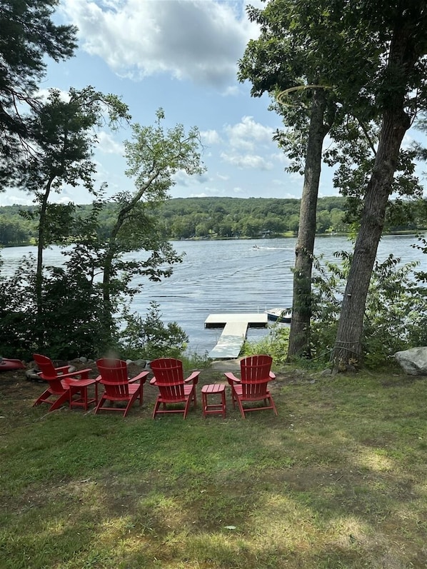 Seven Tree Pond