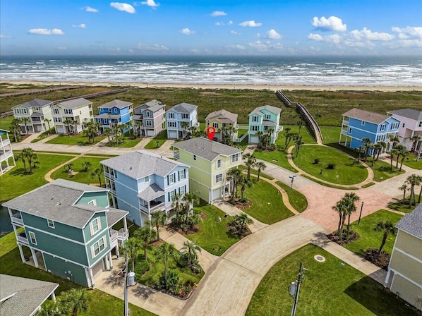 Sunshine & Shoreline - your home away from home!