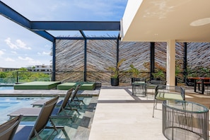 Terrace/patio