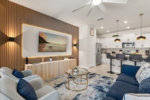 230 Jetty Way (3).jpg