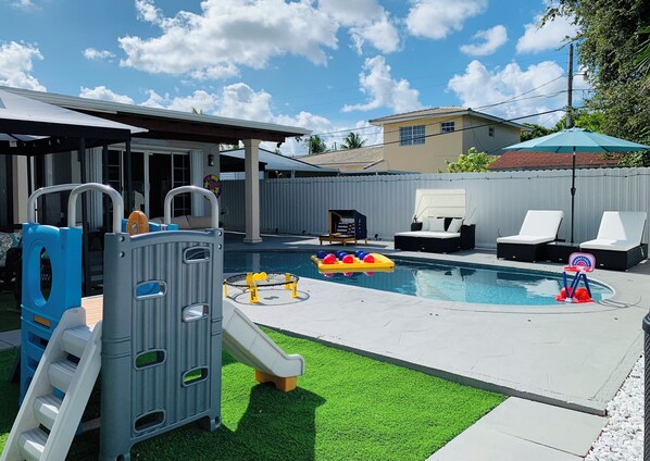 Pool