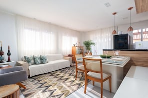 Living Room,TV and multimedia