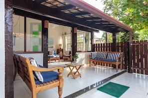 Seating area,Area and facilities,Balcony / Terrace