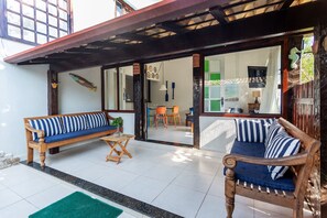 Seating area,Area and facilities,Balcony / Terrace