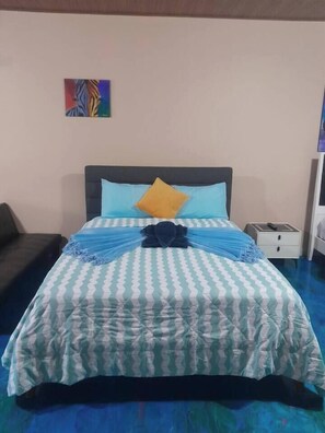 Queen Bed (2)