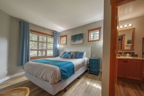 Bright and spacious with park like setting views