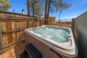 Bain à remous extérieur