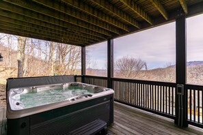 Bain à remous extérieur