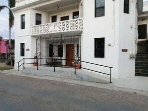 2 flat building. Sleeps 20