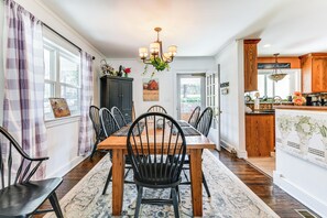 Dining Area | 1st Floor | Dishware/Flatware